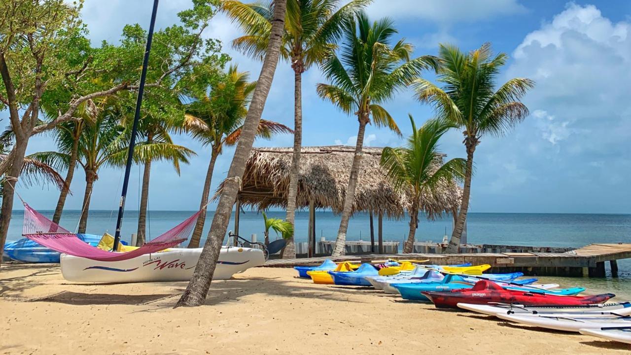Thatch Caye Resort A Muy'Ono Resort Hopkins Exteriér fotografie