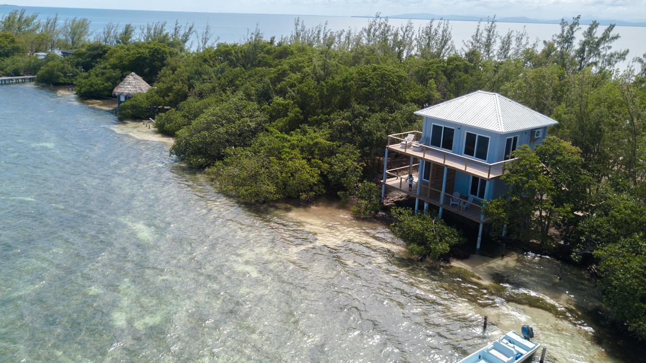 Thatch Caye Resort A Muy'Ono Resort Hopkins Exteriér fotografie