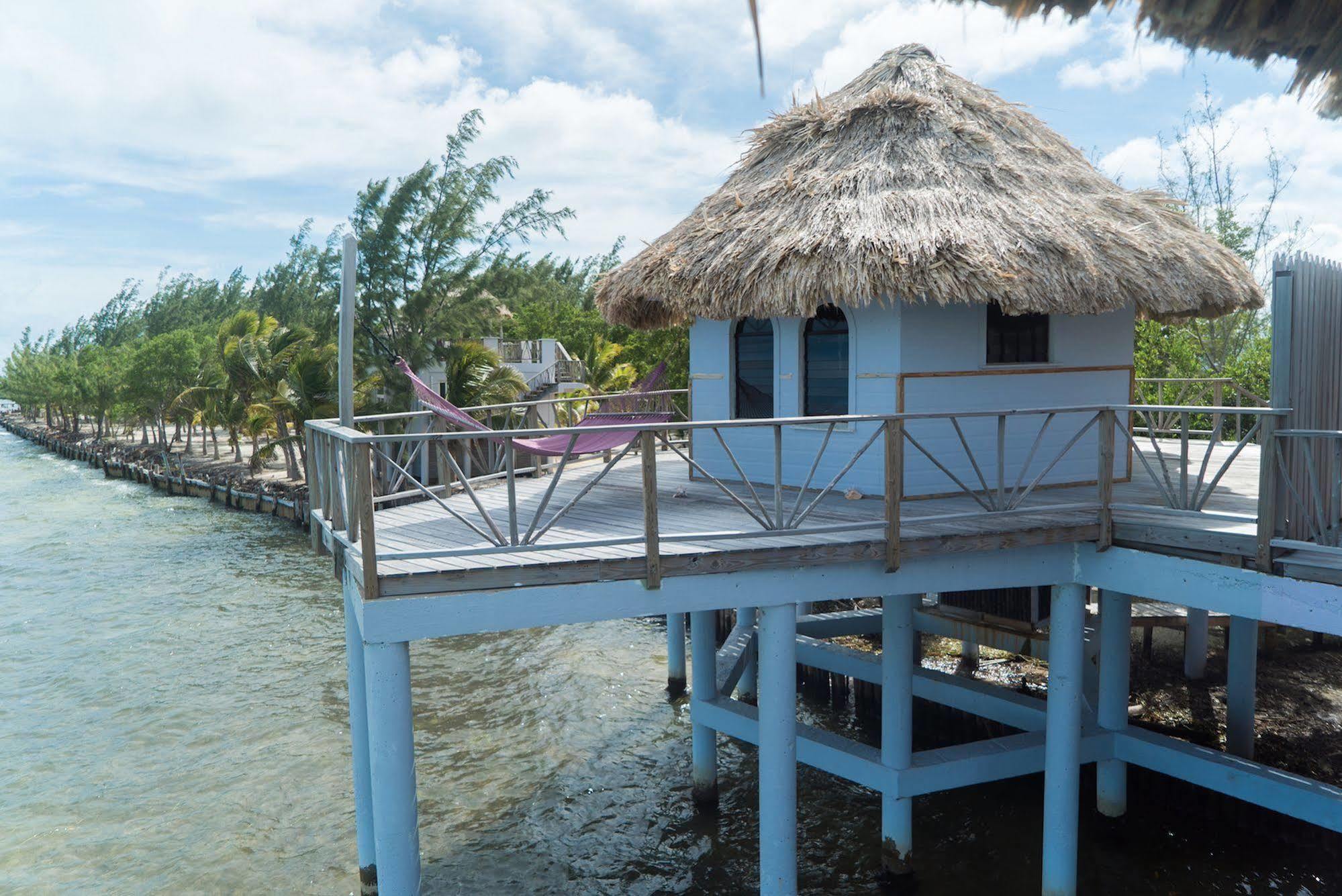 Thatch Caye Resort A Muy'Ono Resort Hopkins Exteriér fotografie
