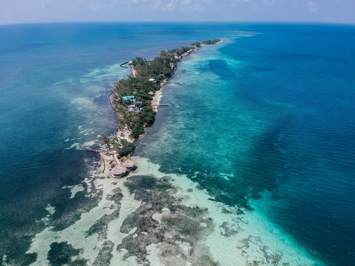 Thatch Caye Resort A Muy'Ono Resort Hopkins Exteriér fotografie